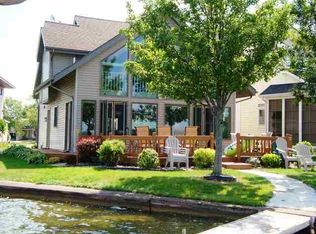 112 Sunset Bay Ct, Fremont, IN 46737