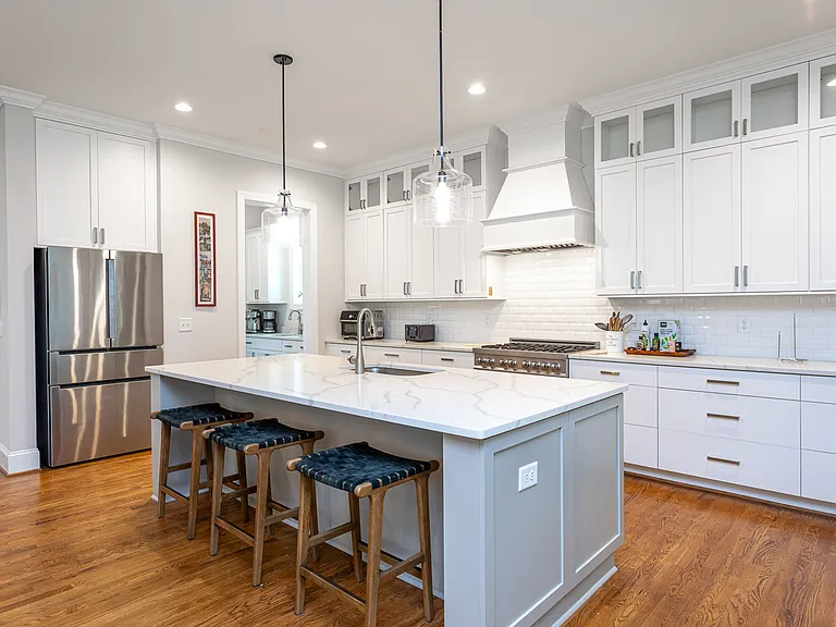 801 Carolina Ave — Photo 3