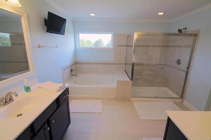 1st image of 847 Ballater Dr