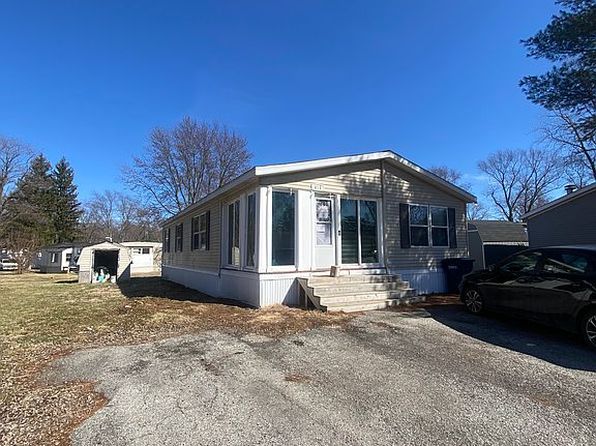 415 Crandon Dr