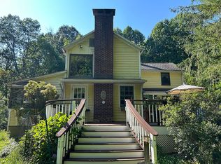 153 Buffalo Hollow Rd, Glen Gardner, NJ 08826