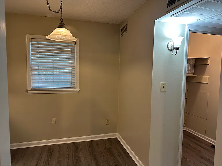 215 Northpoint Ave #B — Photo 10