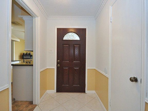 5th image of 2419 Stillmeadow Dr