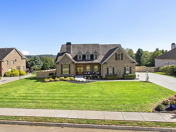 3rd image of 12728 Watergrove Dr