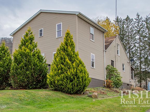 2nd image of 504 Reynolds St S