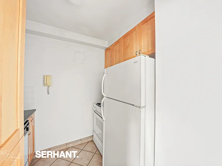 399 E 72nd St #12K — Photo 8