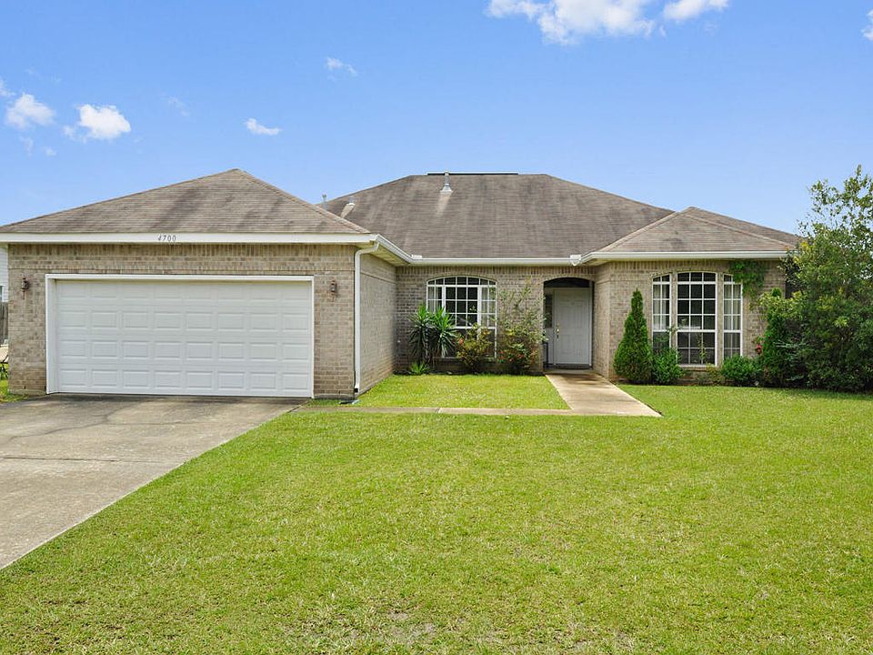 1st image of 4700 Pinehaven Dr
