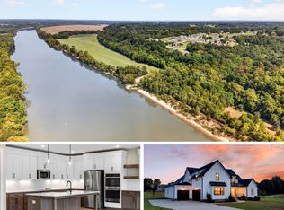 105 Sarah Frances Ct, Clarksville, TN 37043