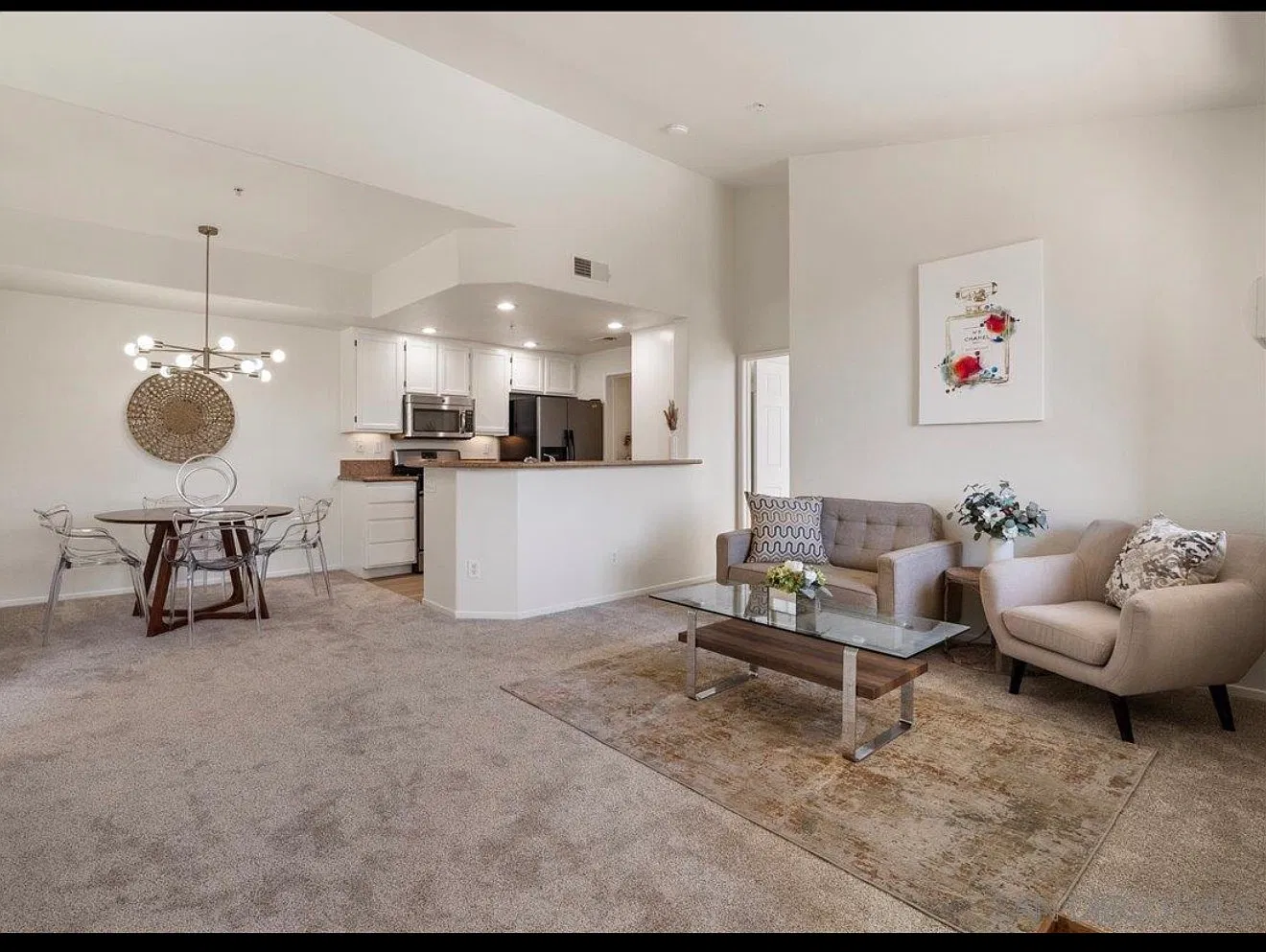 2 bed, 959 sqft, $3,500 — Photo 3