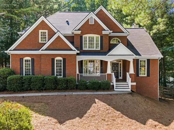 6610 Fox Creek Dr, Cumming, GA 30040