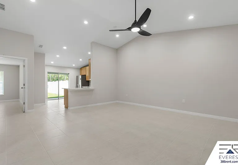 14 Llovera Pl #A — Photo 6