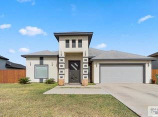 9179 Lake Charles Dr, Los Fresnos, TX 78566