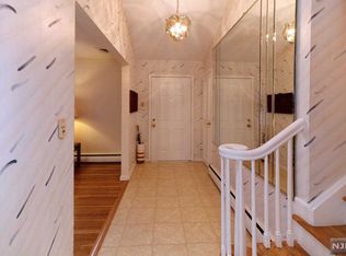 295 Maril Ct, Paramus, NJ 07652