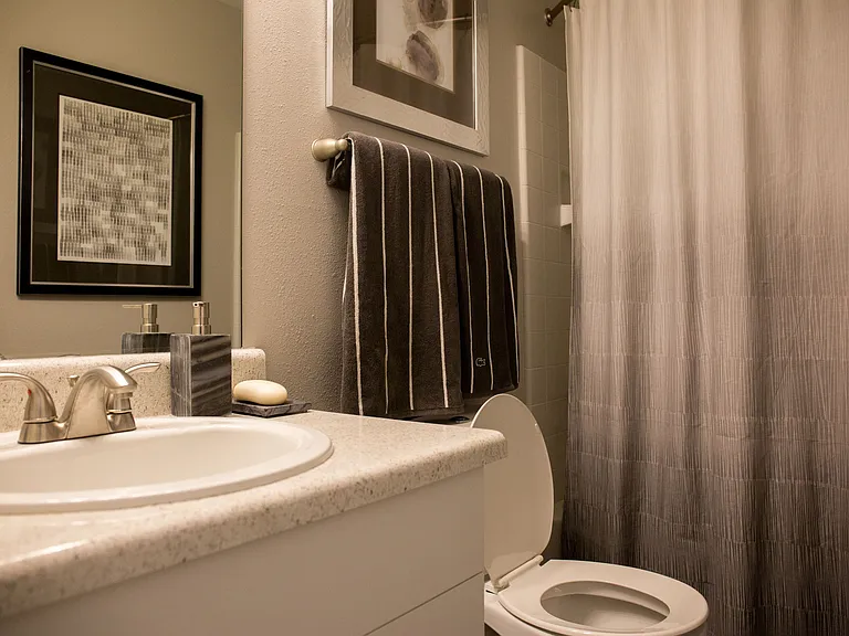 Gardenwood Residences — Photo 3