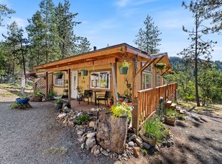 241 Manzanita Dr, Prospect, OR 97536