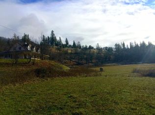 5267 S F Little Butte Cir, Eagle Pt, OR 97524