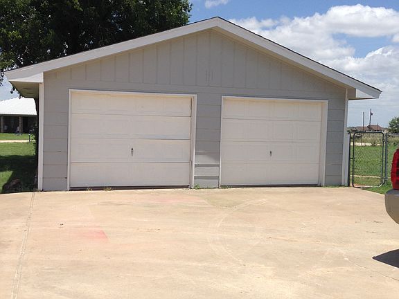 2nd image of 4078 Commissioners Ln