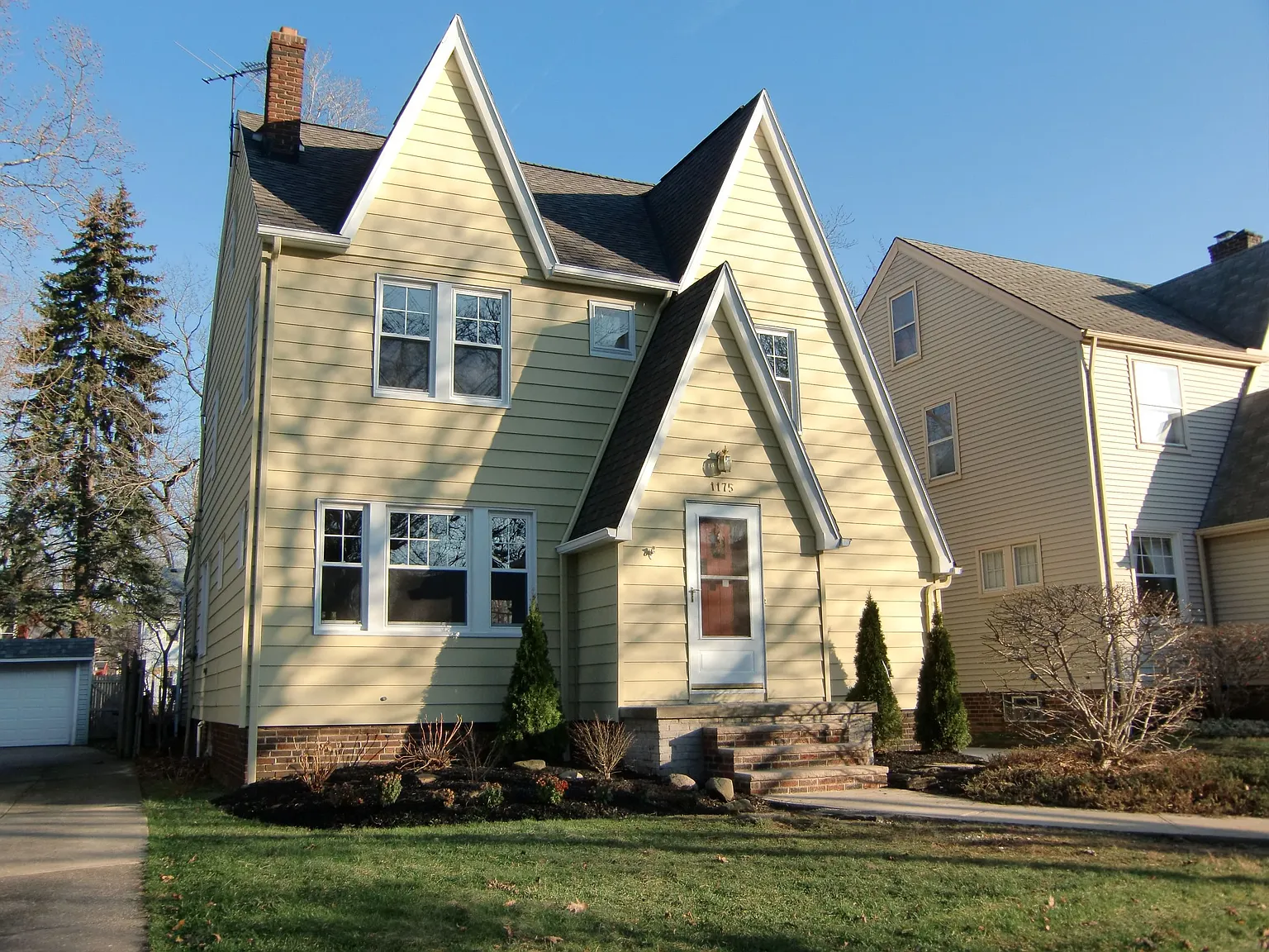 1175 Plainfield Rd photo 1