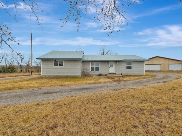 323 SE 50th St, El Dorado, KS 67042