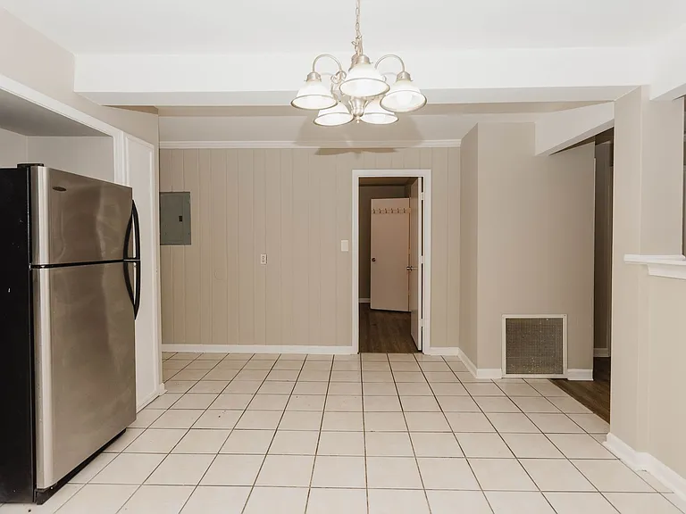 2780 Hall Dr SE — Photo 6
