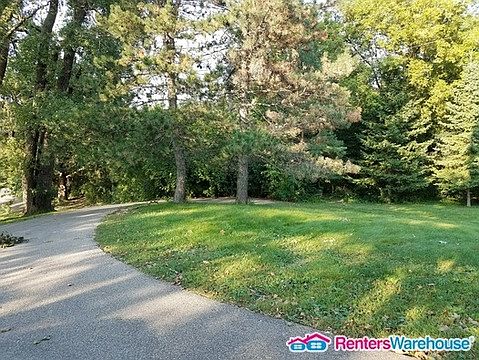 3rd image of 3296 Sibley Memorial Hwy