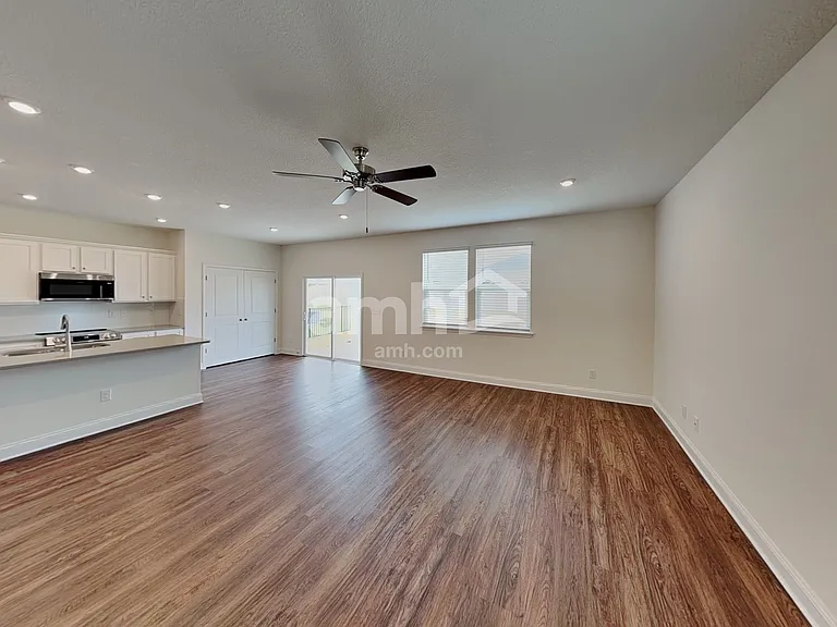 254 Onate Cir — Photo 8
