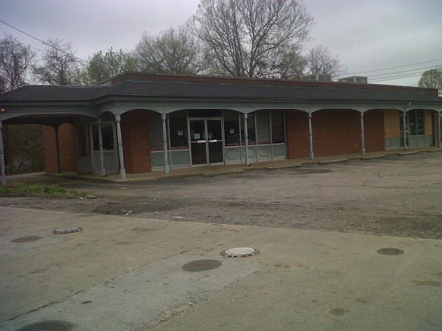 1st image of 2325 N Main St