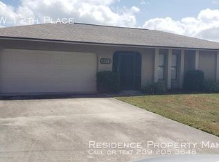 2211 SW 12th Pl, Cape Coral, FL 33991