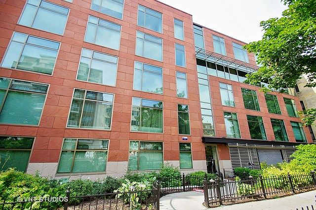 1st image of 519 W Melrose St APT 411
