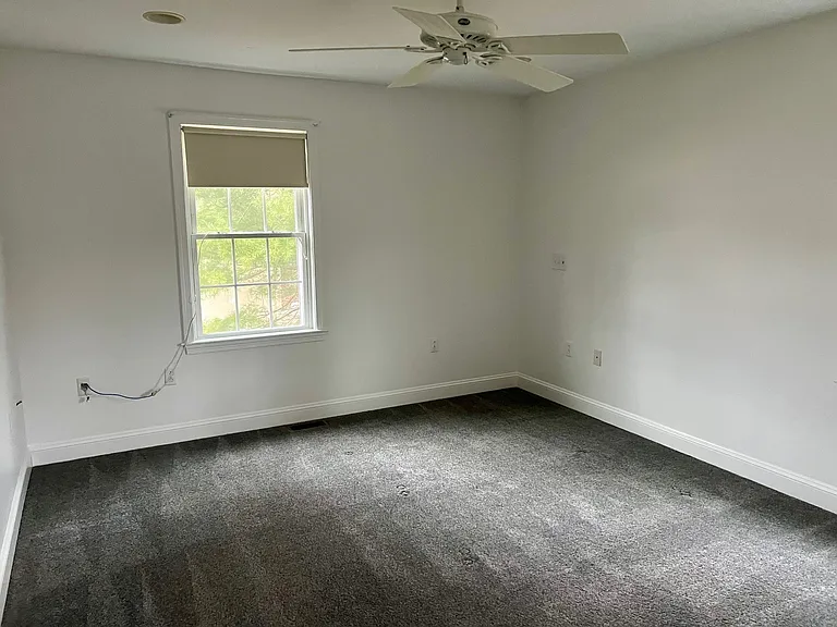 367 Rockland St #1 — Photo 4