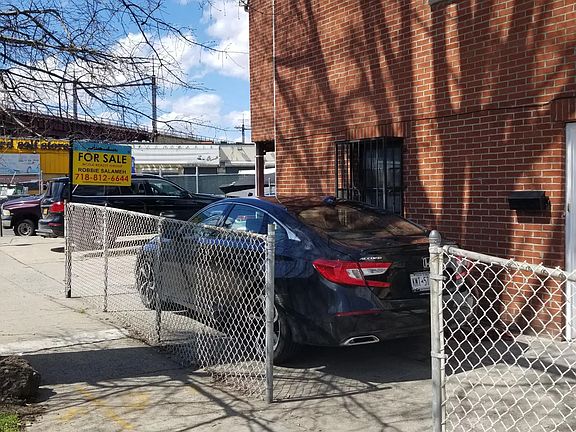4th image of 4207 Astoria Blvd