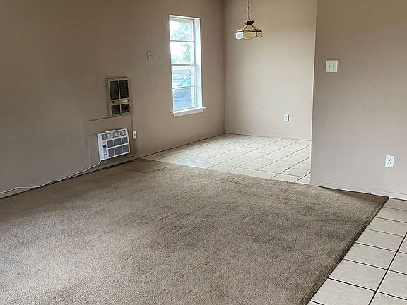 2nd image of 300 E Knoxville St #6