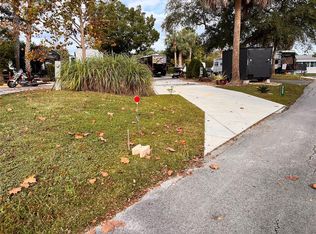 2922 NE 103rd Ct, Silver Springs, FL 34488