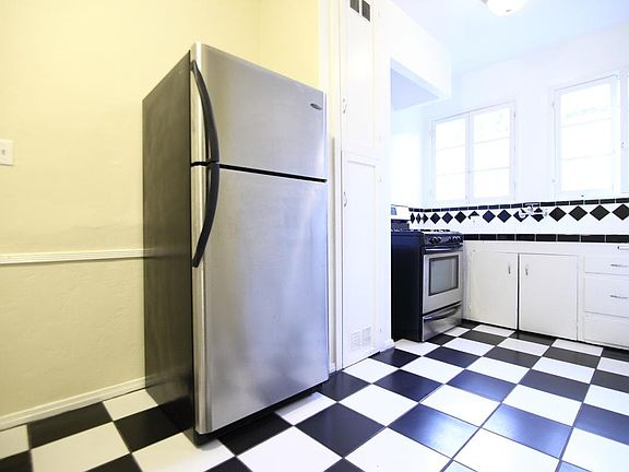 5th image of 1621 Silver Lake Blvd APT 103
