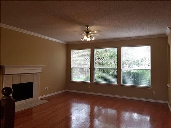 2nd image of 4617 Ocean Dr