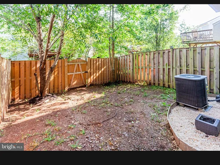 8990 Brewer Creek Pl — Photo 34