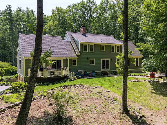 3rd image of 16 Thornton Lane