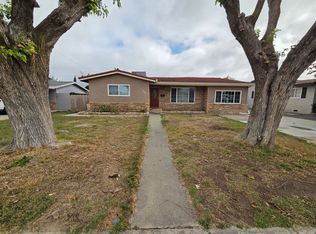1302 L St, Newman, CA 95360