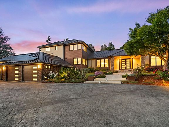 2nd image of 27865 Fawn Creek Ct