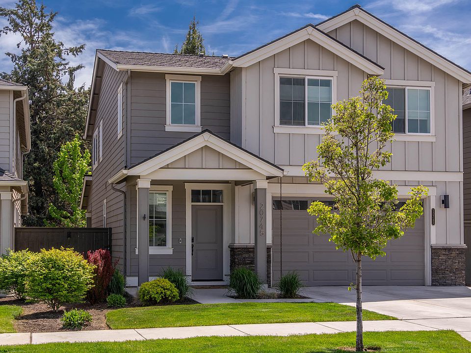 1st image of 20745 SE Iron Horse Ln