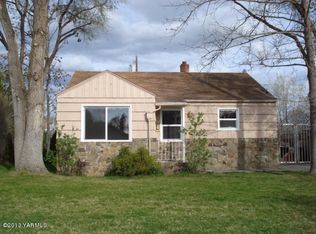 1211 S 12th Ave, Yakima, WA