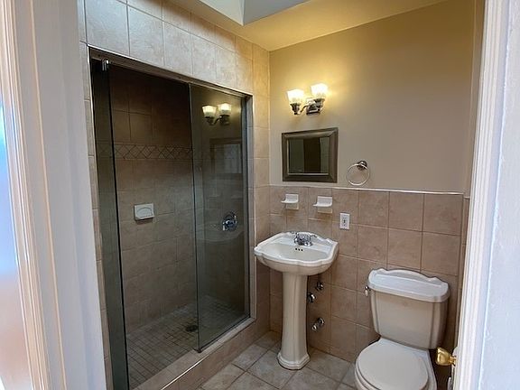 5th image of 344 Macdonough St #2