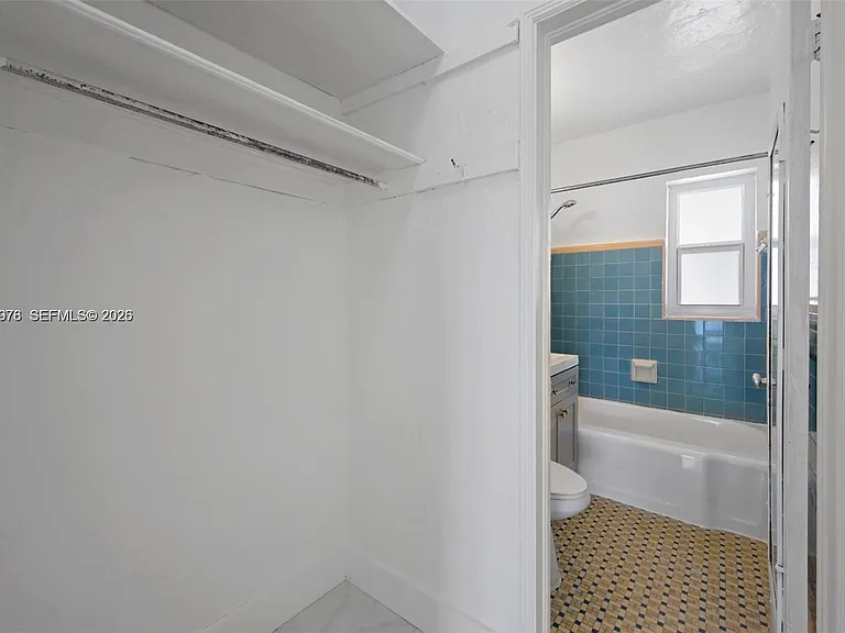 550 NE 82nd Ter #7 — Photo 13