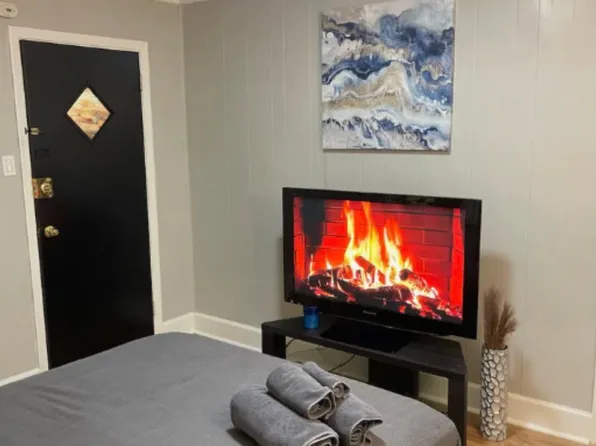 44 S Morton Ave APT 2, Morton, PA 19070