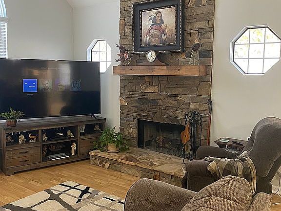 Living room/fireplace view