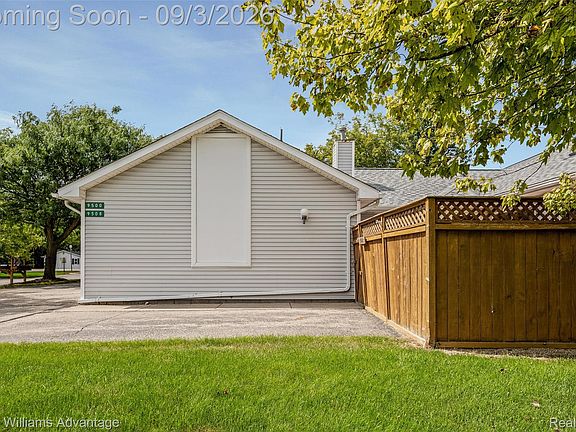 2nd image of 9500 Marina Ct