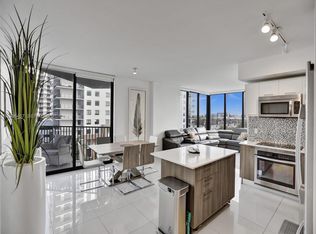 5252 NW 85th Ave APT 401, Doral, FL 33166