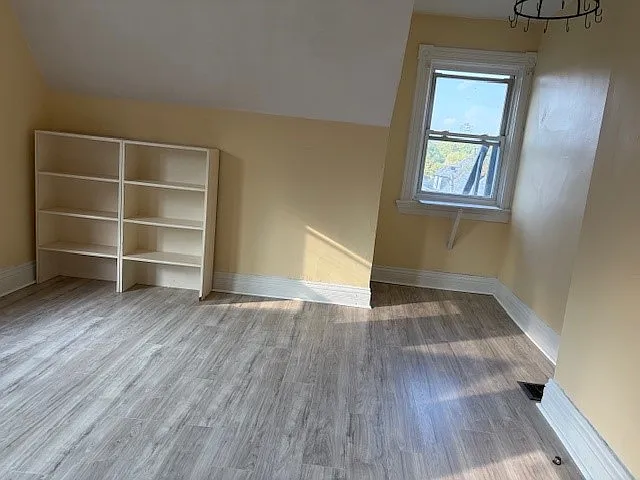 2 bed, $1,295 — Photo 4