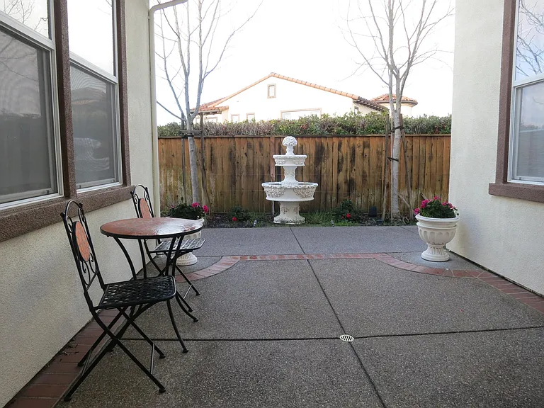 Asterbell Dr — Photo 7