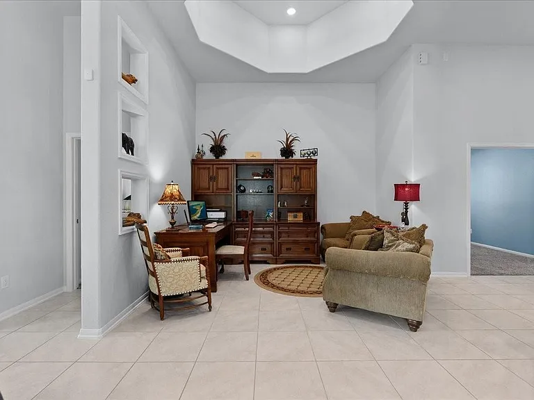4907 Autumn Hills Trl — Photo 15